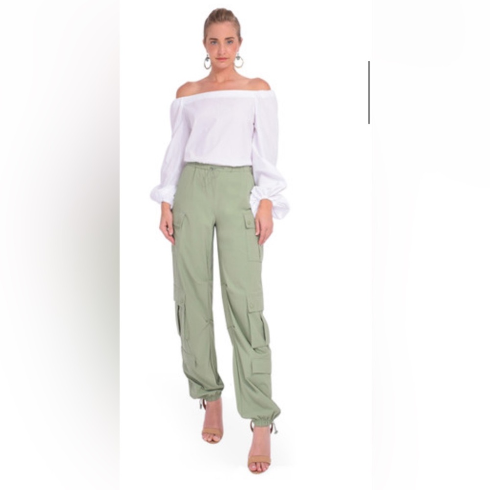 Alice + Olivia Sage Green Cargo Joggers